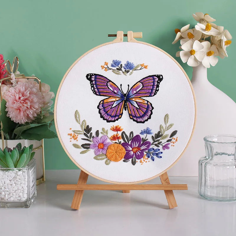 Butterfly Flower Wreath Home Decor Embroidery Kit with Thread, Stamped Pattern Cloth,Needles,DIY Crafter Gift for Christmas