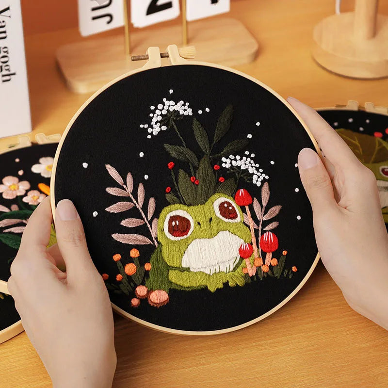 Creative Frog and Mushroom Embroidery Kit with EN Instruction,Thread,Needle,Stamped Cloth for DIY Funny Gift