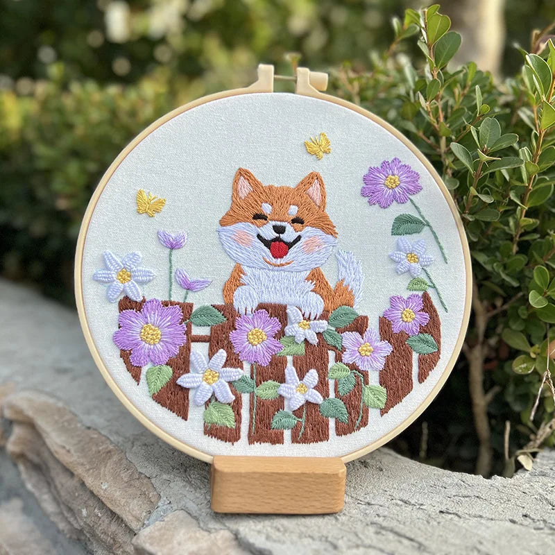 Flower Dog Embroidery Kit for Adults Kids Beginners Hand Embroidery Starter Kit Counted Stamped Cross Stitch Needlepoint Kit
