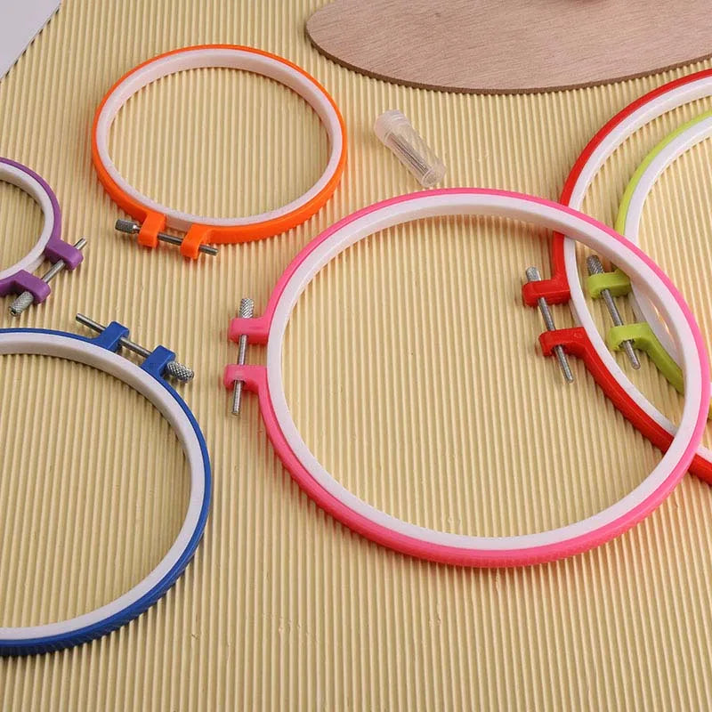 KRABALL Bamboo or Plastic Frame Embroidery Hoop Set Ring Circle Round Cross Stitch Hoop Ring DIY Loop Sewing Tools Accessories