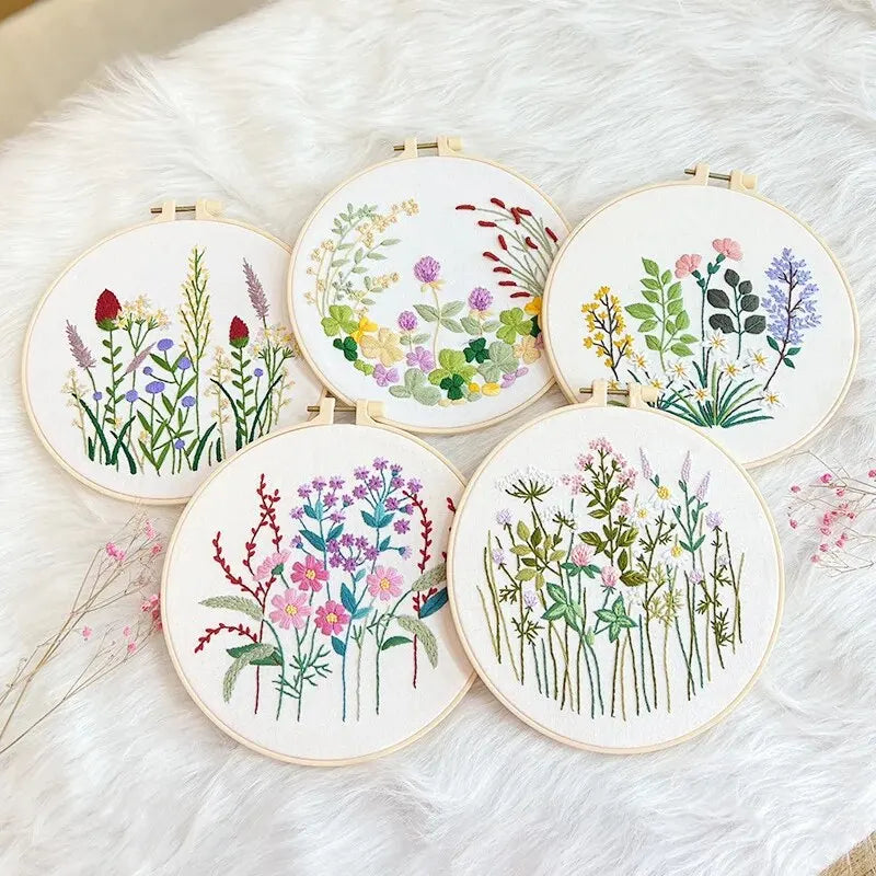 New Embroidery Diy Material Package Kit Flower Pattern Cross Stitch Table Painting Hanging Picture With Hoop